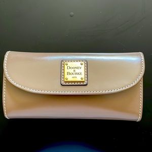 Dooney and Bourke Taupe Wallet